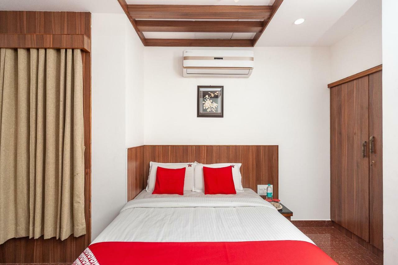 Oyo 29859 Rds Guest House Ambur Esterno foto