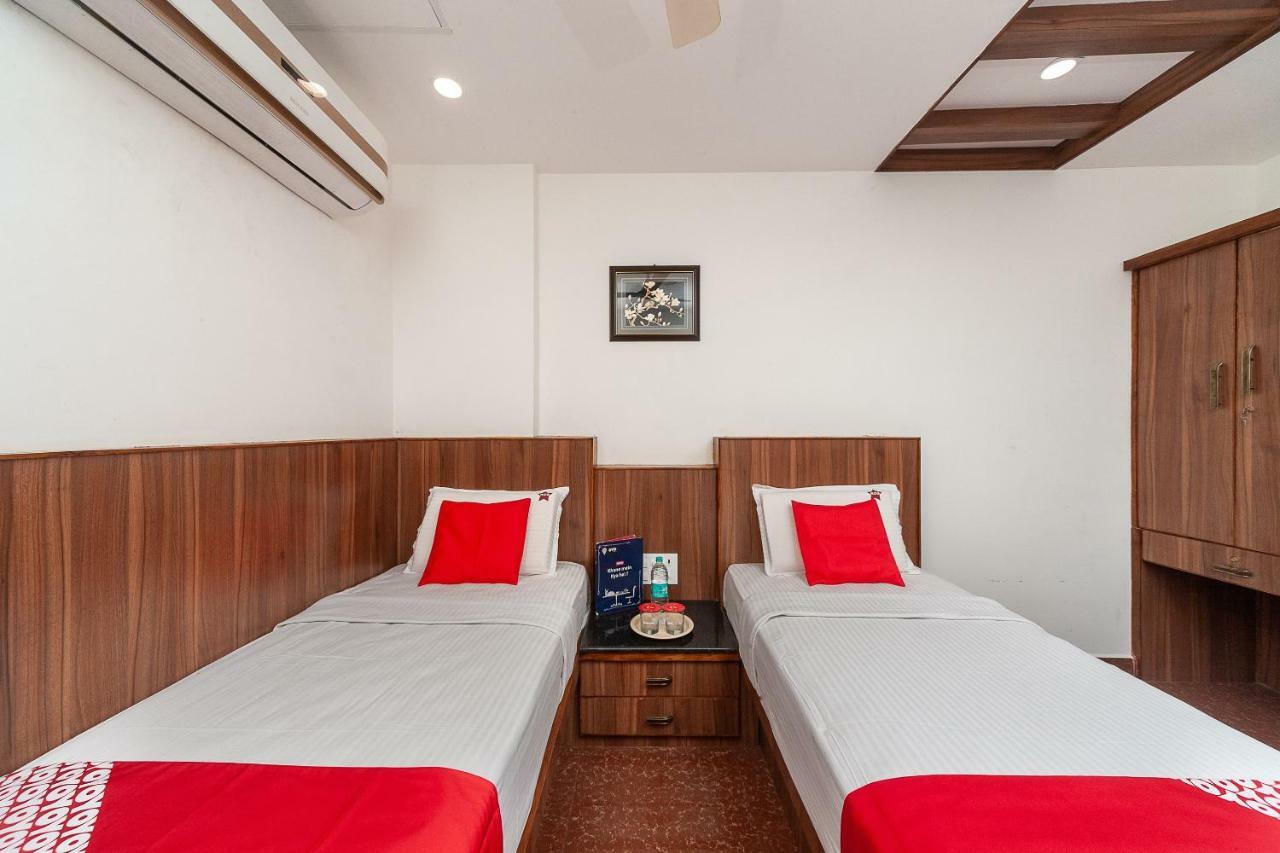 Oyo 29859 Rds Guest House Ambur Esterno foto
