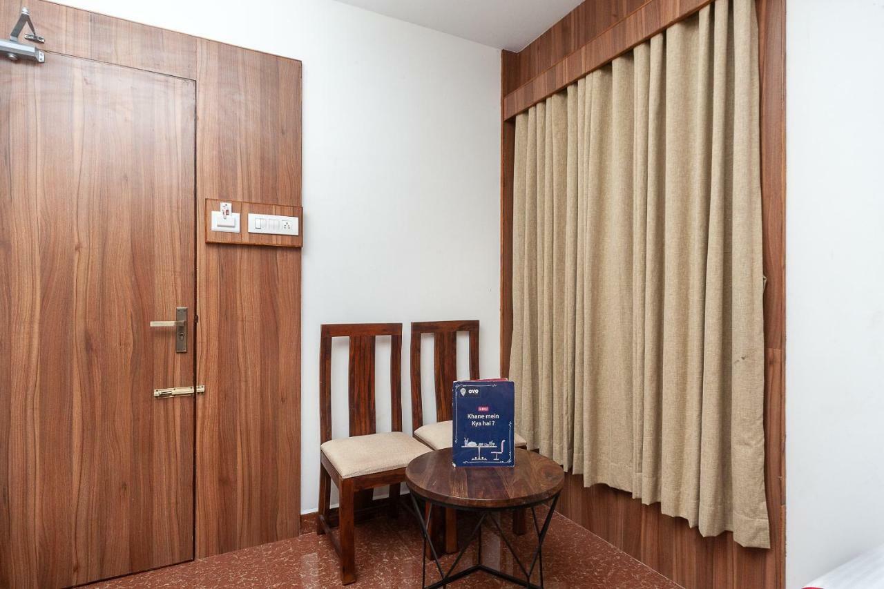 Oyo 29859 Rds Guest House Ambur Esterno foto