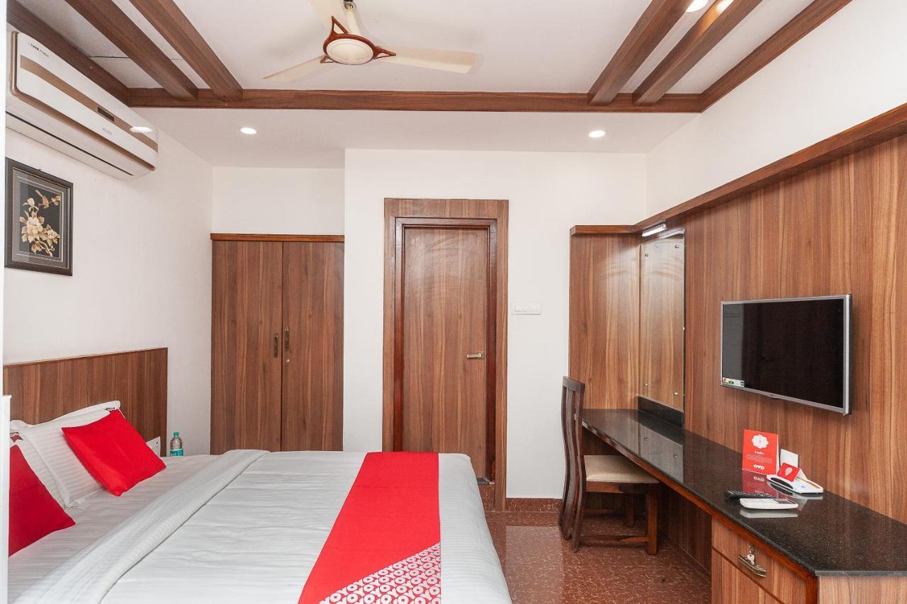 Oyo 29859 Rds Guest House Ambur Esterno foto