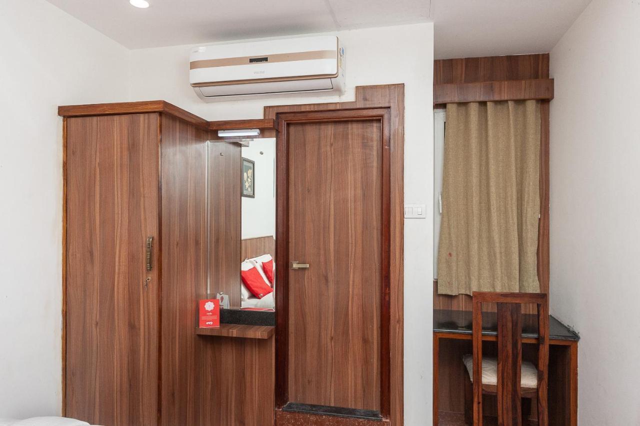 Oyo 29859 Rds Guest House Ambur Esterno foto