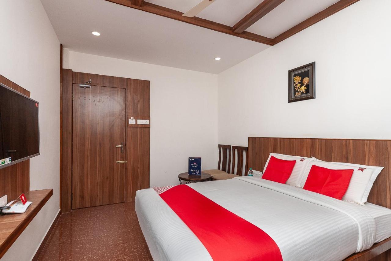 Oyo 29859 Rds Guest House Ambur Esterno foto