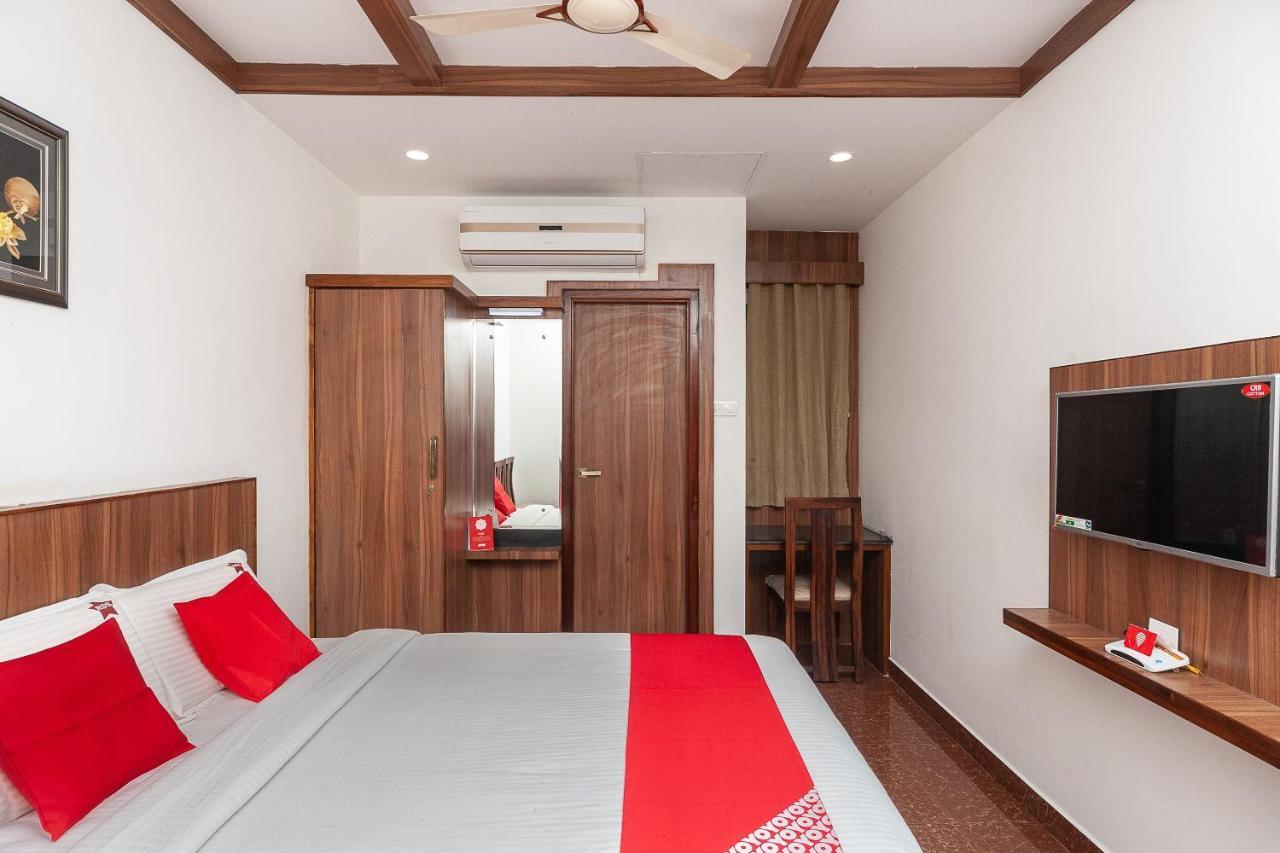 Oyo 29859 Rds Guest House Ambur Esterno foto