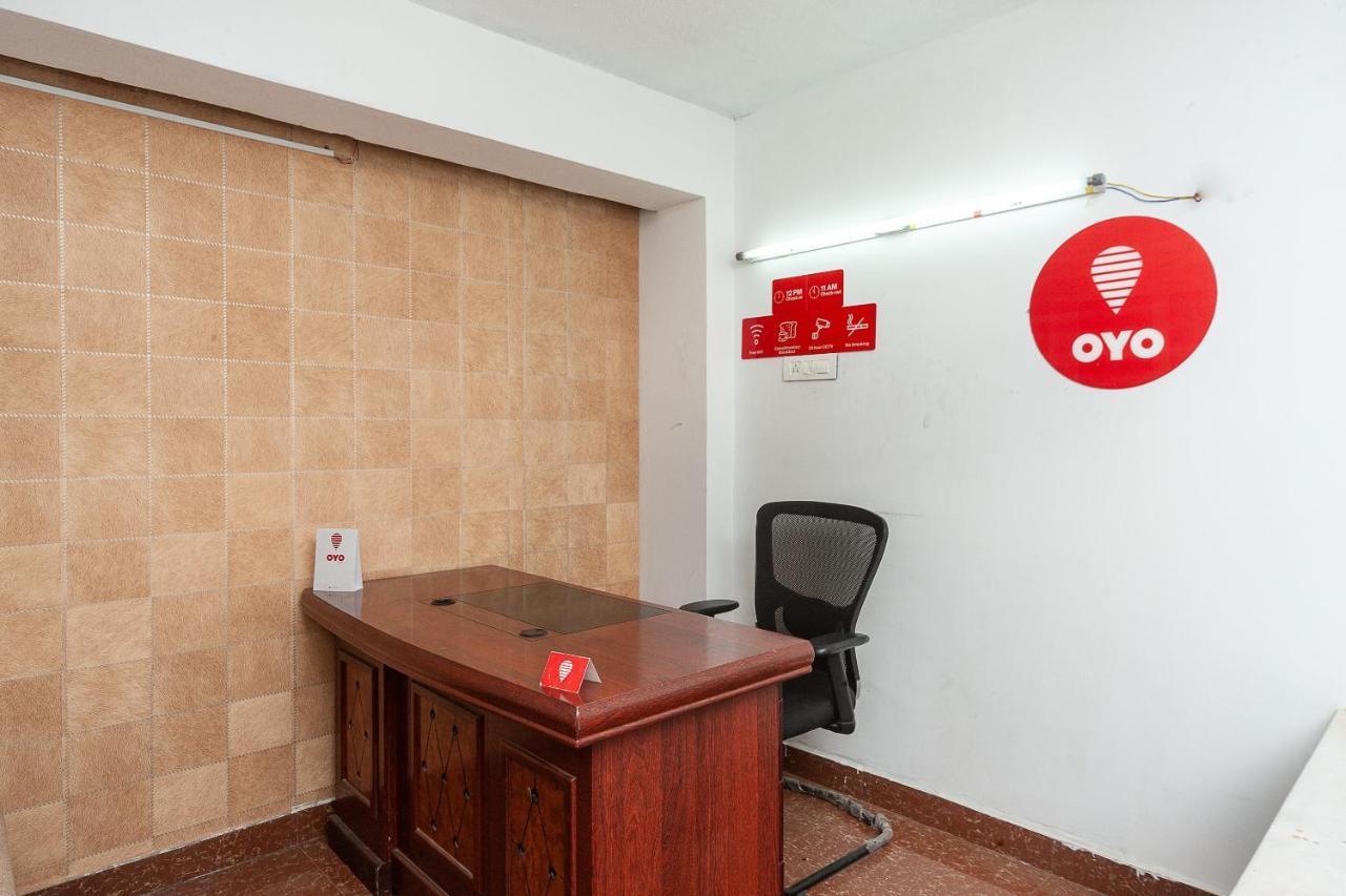 Oyo 29859 Rds Guest House Ambur Esterno foto
